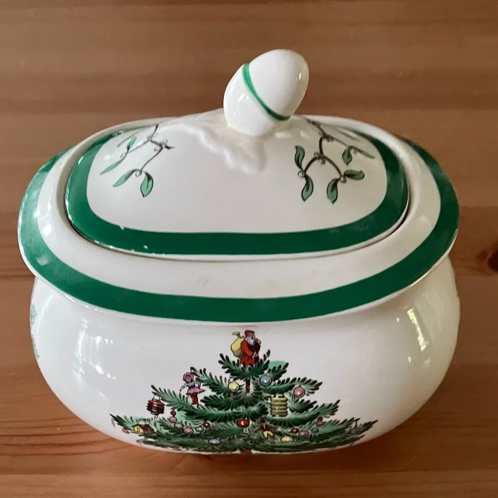 EUC Spode Christmas Tree Child’d Sugar Bowl w/Lid Extremely Rare Discontinued